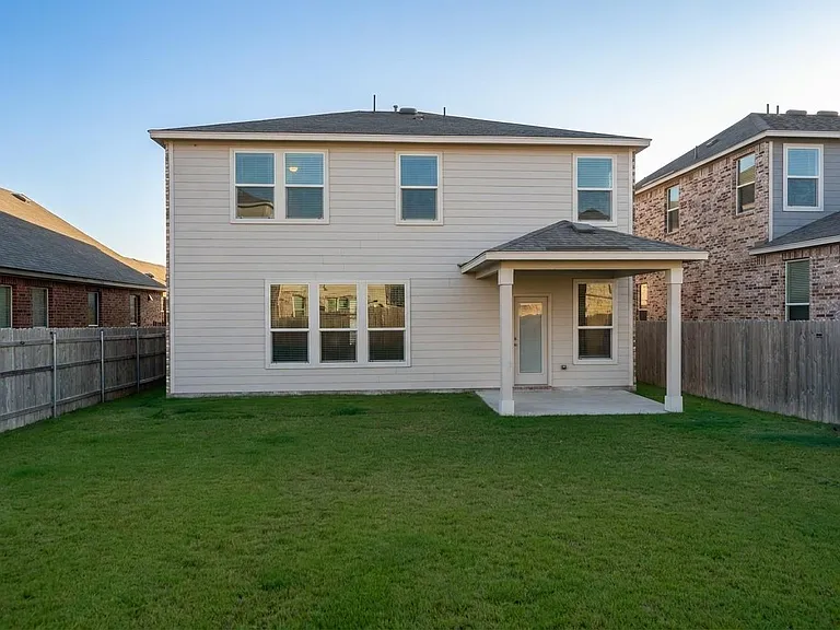4653 Alfano Loop — Photo 36
