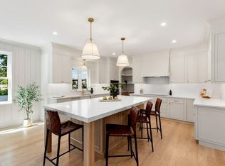 144 Maple St, Lexington, MA 02420