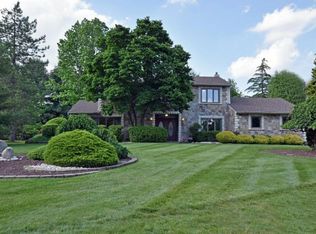 1 Inge Ln, Marlboro, NJ 07746