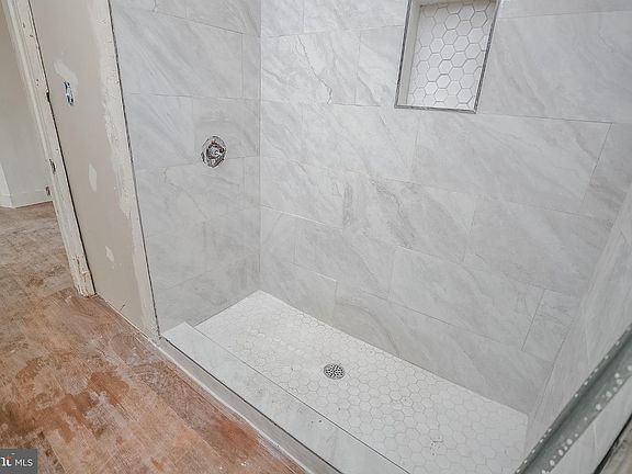 4th image of 4305 Garrison Blvd