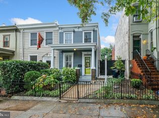 607 E St SE, Washington, DC 20003