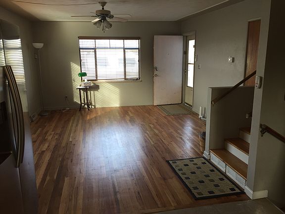 3rd image of 4424 W Gill Pl