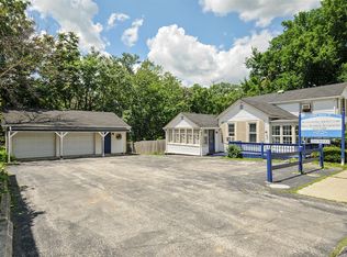 1284 Main St, Crete, IL 60417