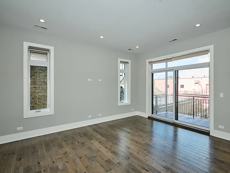 1752 W 18th Pl #2N — Photo 15