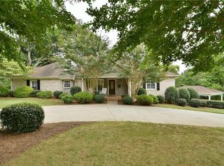 983 Avon Rd, Winston Salem, NC 27104