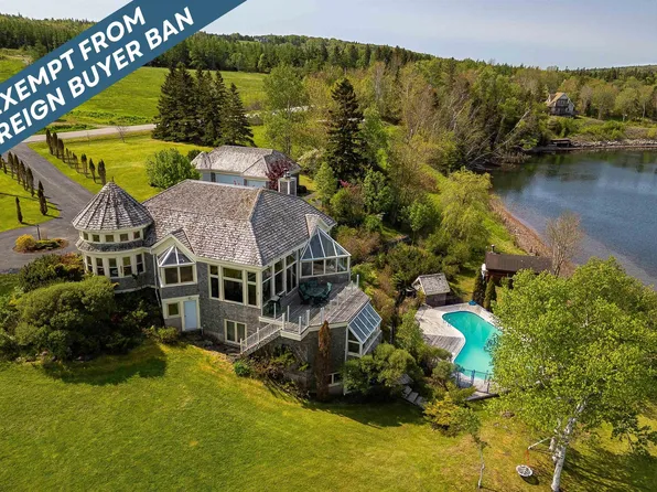 2641 W Bay Rd, Dundee, NS B0E 3K0