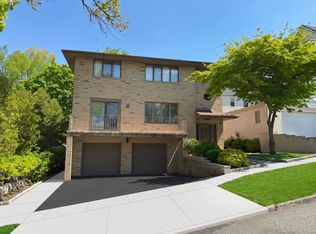 531 Day Ave #1, Ridgefield, NJ 07657