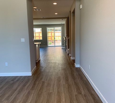 3rd image of 3012 Merlin Ct
