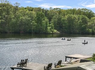 53 N Lakeside Avenue, Jackson, NJ 08527