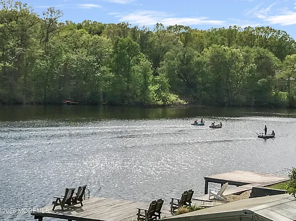 53 N Lakeside Avenue, Jackson, NJ 08527