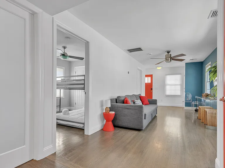 1822 Parkway #1 — Photo 7