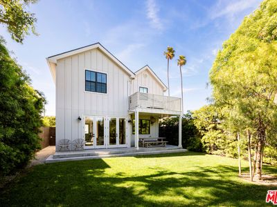1088 Marco Pl, Venice, CA, 90291