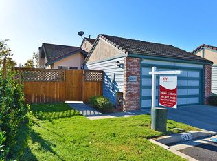 2439 Hawthorn Gln, Escondido, CA 92027