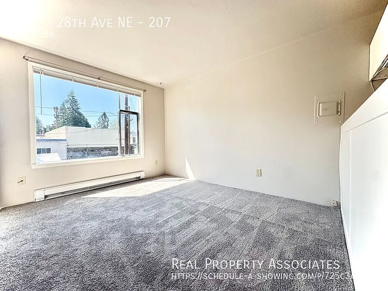 11527 28th Ave NE #207 — Photo 2