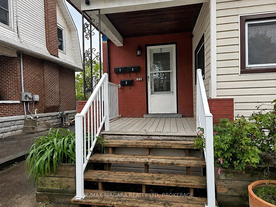 23 Avenue Pl #3