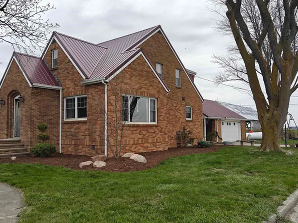 2032 N Sampson Rd, Woodburn, IN 46797