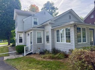 126 Main St, South Hadley, MA 01075