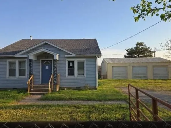 6726 W 69th St, Tulsa, OK 74131