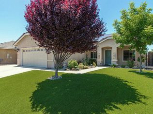 1928 Long Horn Trail Dr, Plumas Lake, CA