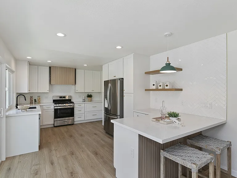 416 Gail Dr — Photo 15