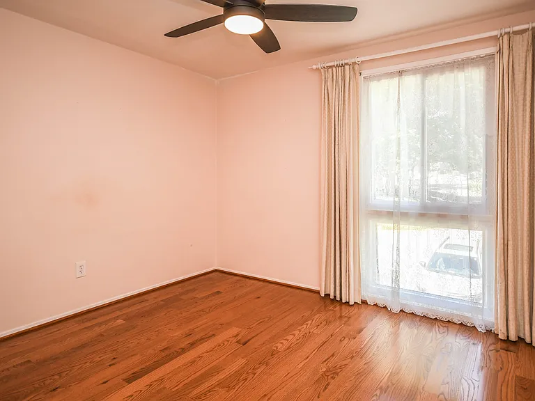 19002 Stedwick Dr — Photo 27