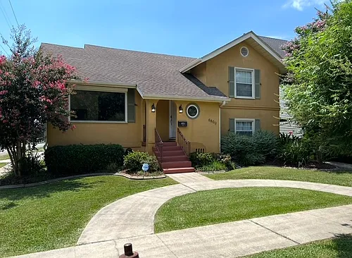 6800 Louis Xiv St Photo 1