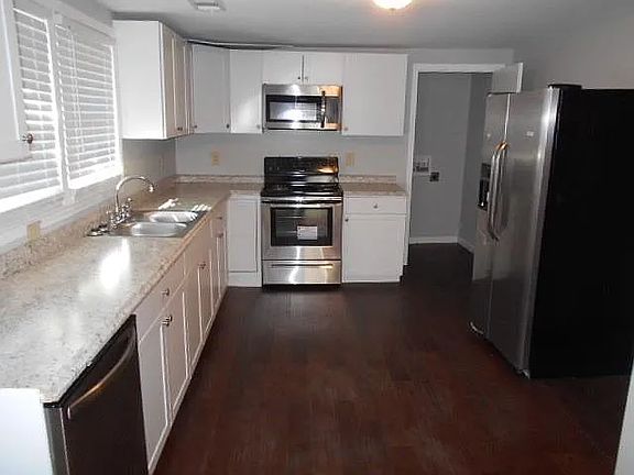 Large Kitchen