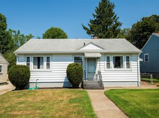 3023 Charlotte St, Erie, PA 16508