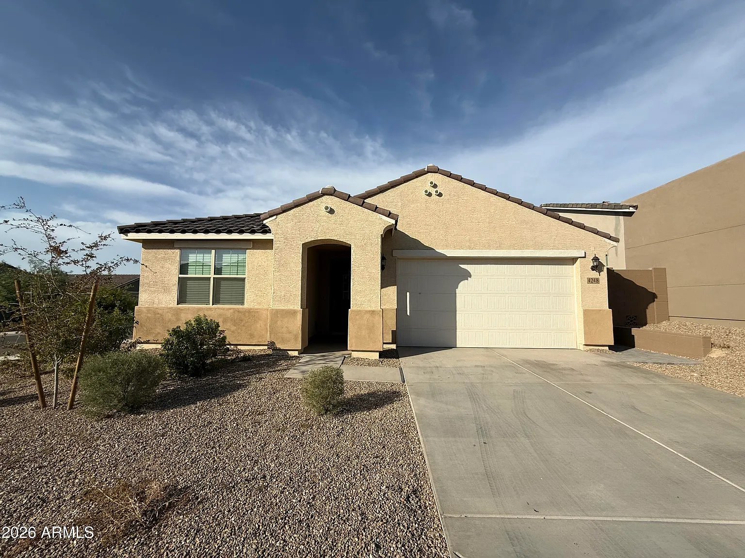 4 bed, 3.0 bath, 2486 sqft, $2,650 — Photo 1