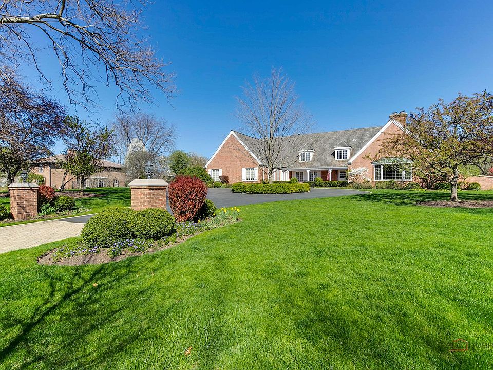 1st image of 1735 Oak Knoll Dr