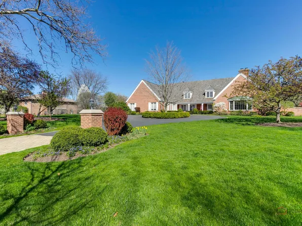 1735 Oak Knoll Dr, Lake Forest, IL 60045
