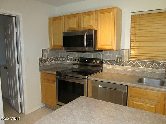 4th image of 1747 W Wildwood Dr
