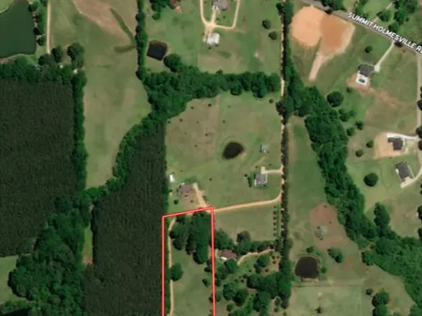 Blue Ridge Ln, McComb, MS 39648