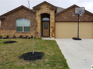 306 Chrislyn Dr, Troy, TX 76579