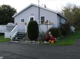 515 Spruce Head Rd, South Thomaston, ME 04858