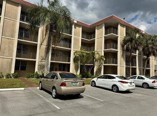 2601 NW 48 Terrace #249, Lauderdale Lakes, FL 33313
