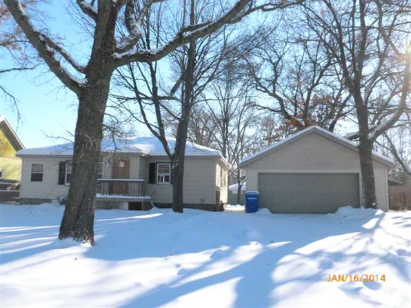 312 98th Ln NW, Coon Rapids, MN 55433