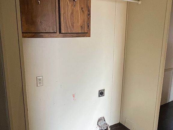 3rd image of 2401 E Main St Lot 4