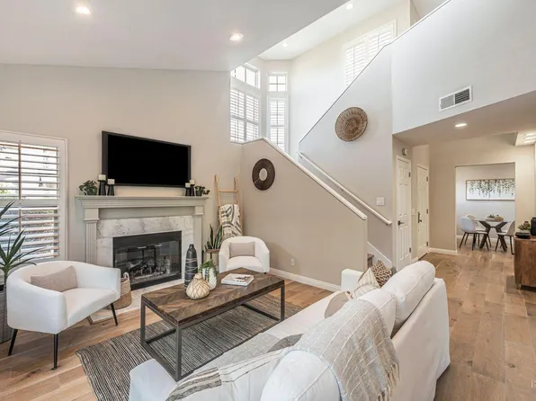 39 Mariners Circle, San Rafael, CA 94903