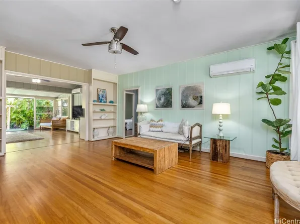 931 Kealaolu Ave, Honolulu, HI 96816