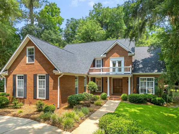 1020 Summerbrooke Dr, Tallahassee, FL 32312