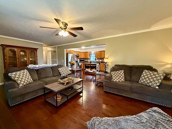 5th image of 2799 Doran Rd