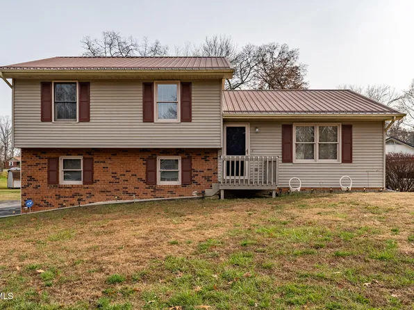 524 Bays Cove Cir, Kingsport, TN 37660