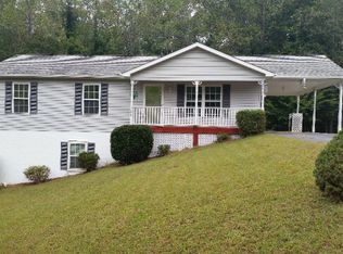 121 Wickersham Rd, Ridgeway, VA 24148