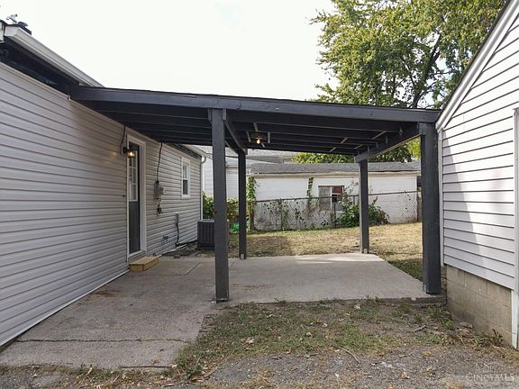 4th image of 707 Shepherd Ave