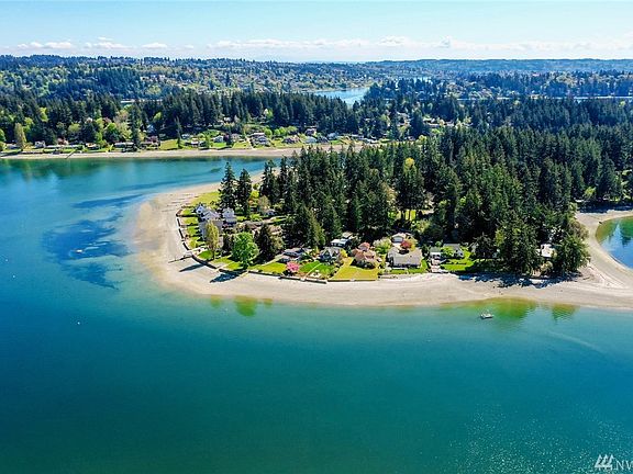 2nd image of 3056 Marine Dr