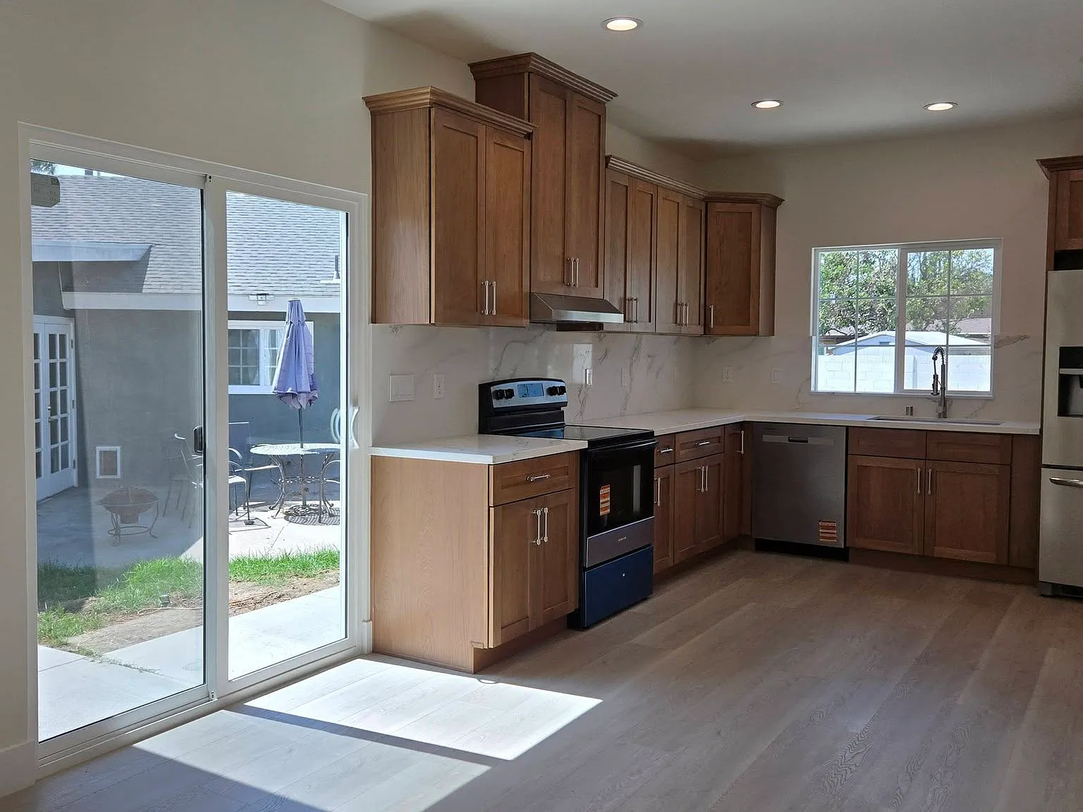 Iris Ave, Fountain Valley — Photo 4
