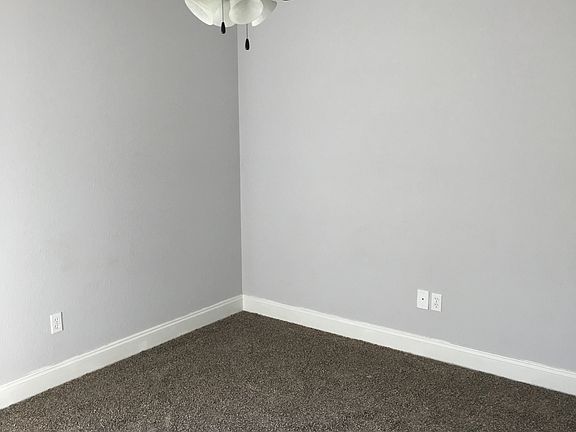 3rd image of 206 Westover Hts