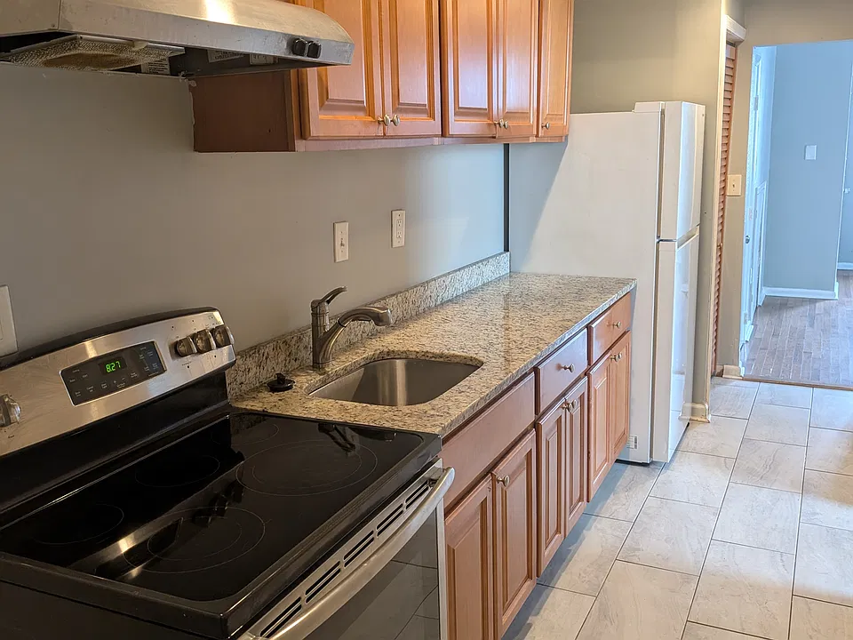 4205 Foote St NE #1