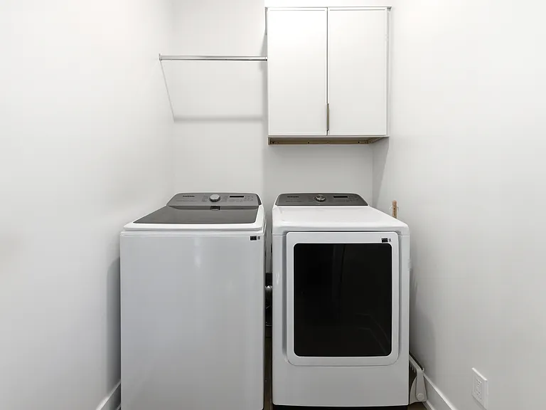 16009 Goodwin Ave #9 — Photo 24